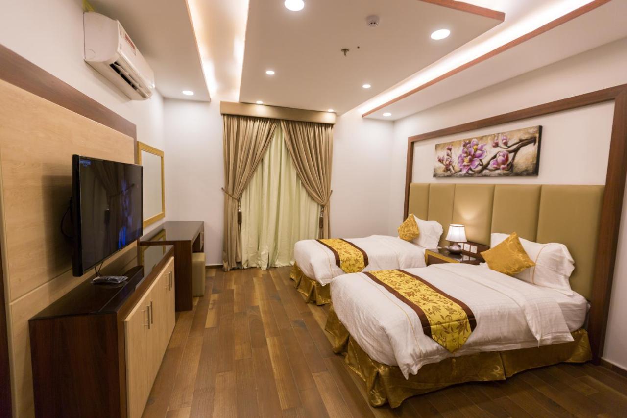 Luxury Hotel Apartments Tabuk Bagian luar foto