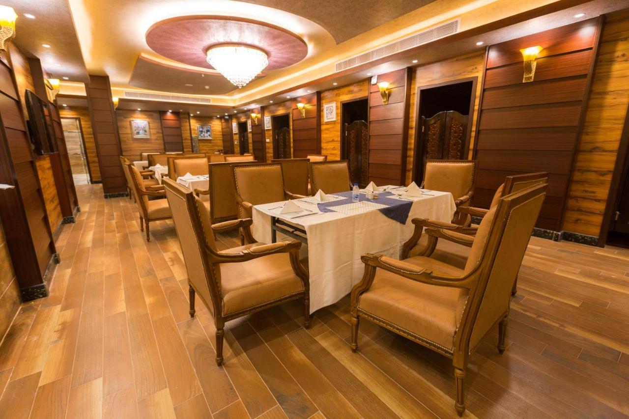 Luxury Hotel Apartments Tabuk Bagian luar foto