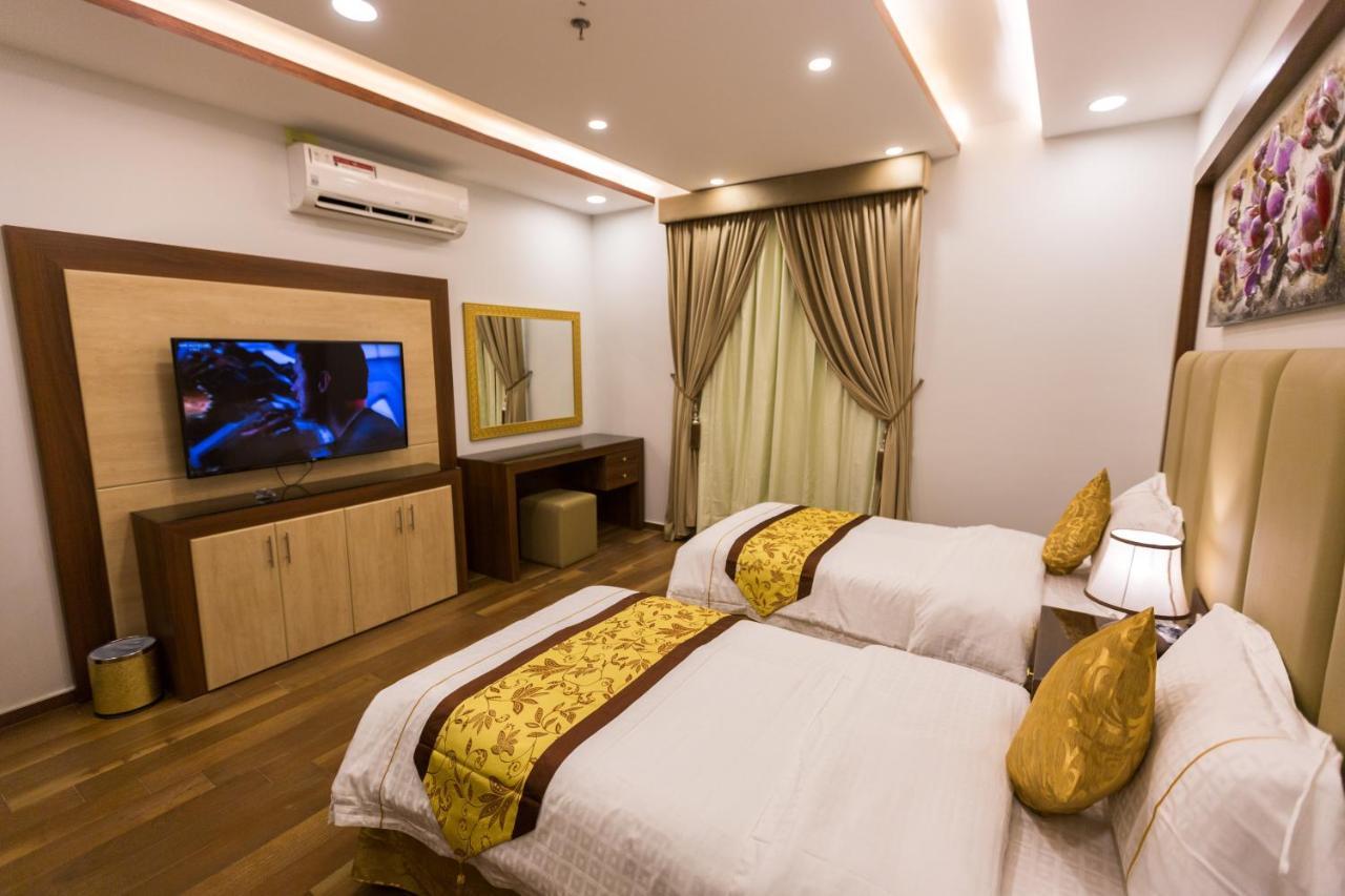 Luxury Hotel Apartments Tabuk Bagian luar foto