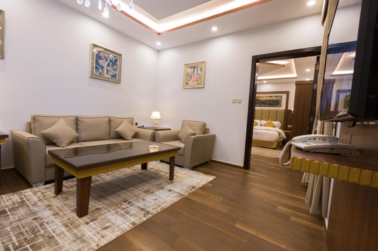 Luxury Hotel Apartments Tabuk Bagian luar foto
